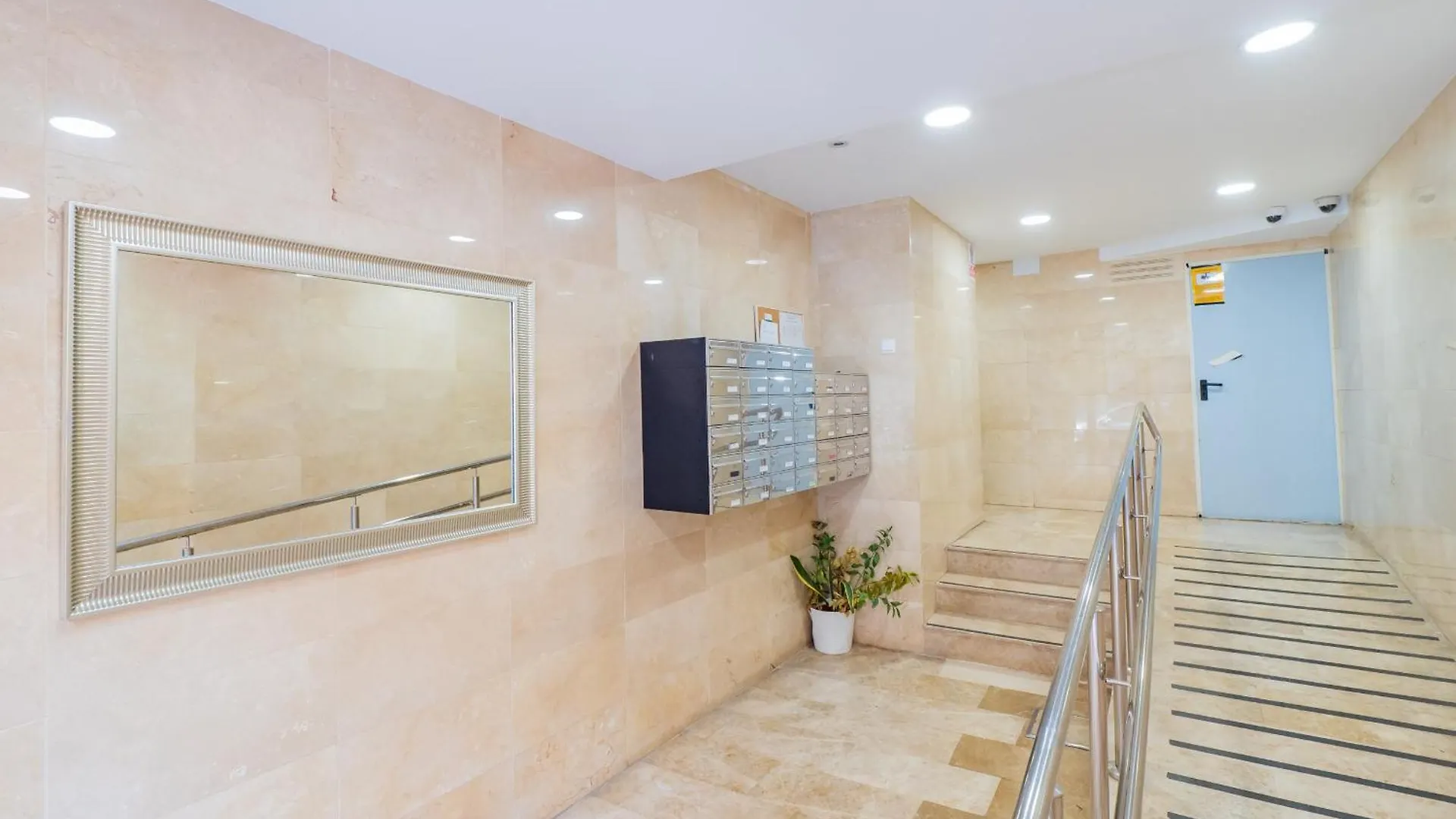 Cubo'S Tejares Malaga Apartment Ισπανία