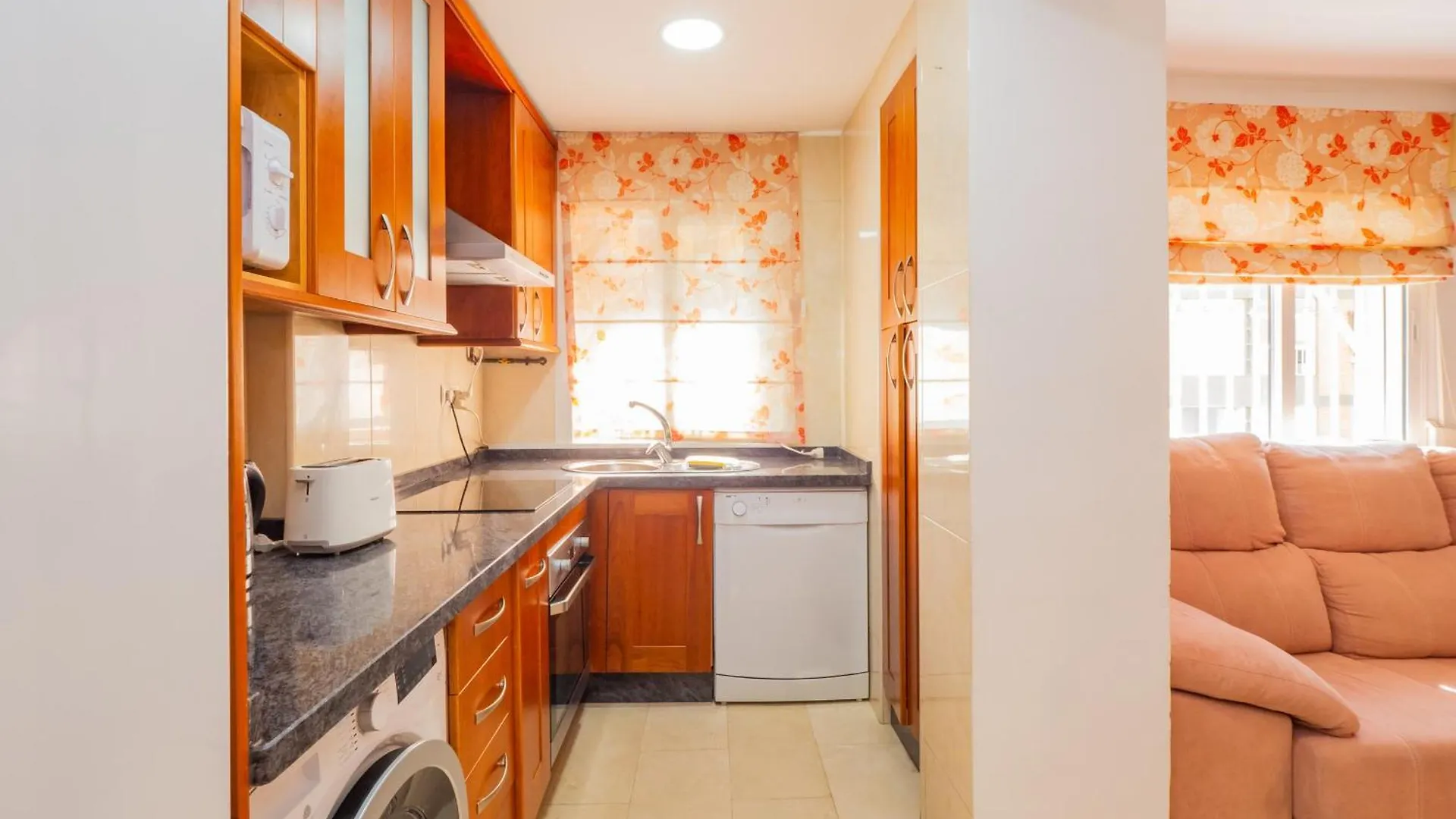 Cubo'S Tejares Malaga Apartment 0*,  Ισπανία
