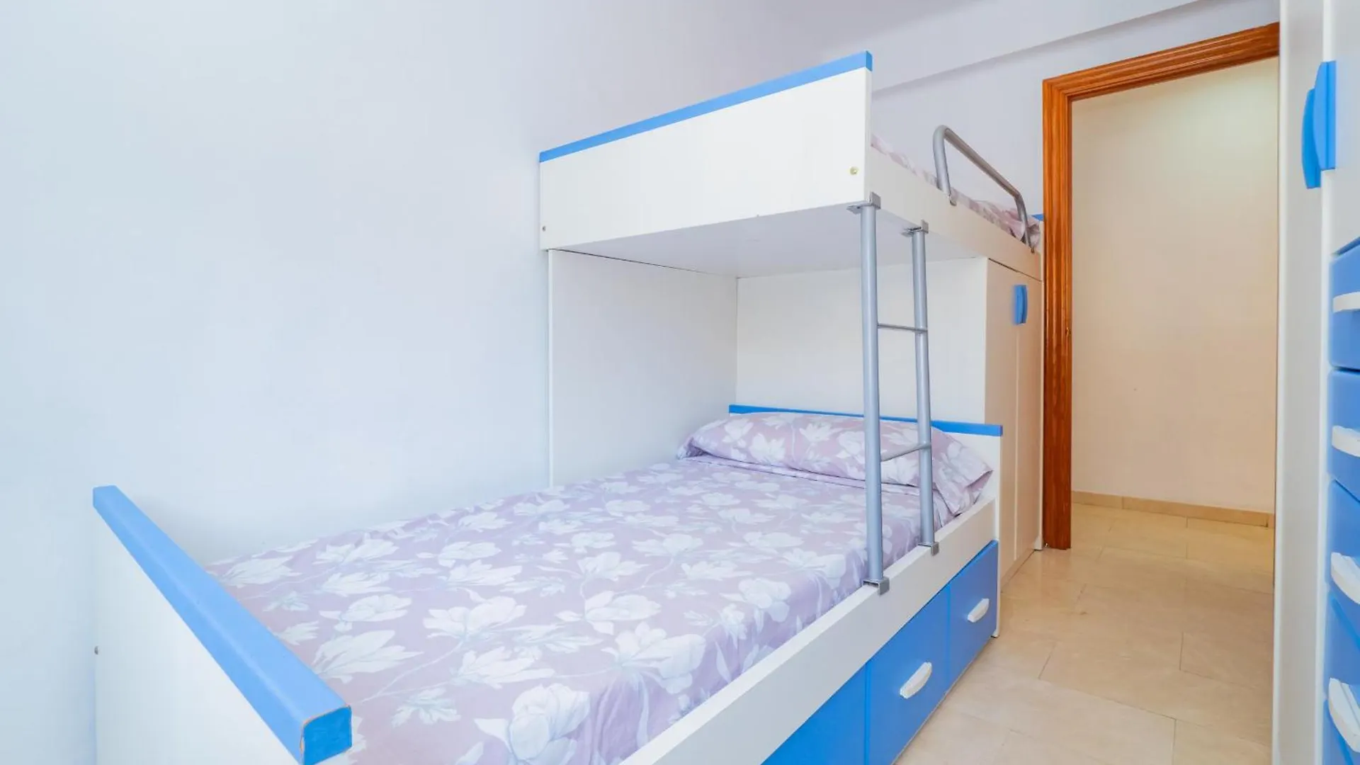 Cubo'S Tejares Malaga Apartment Spanyolország
